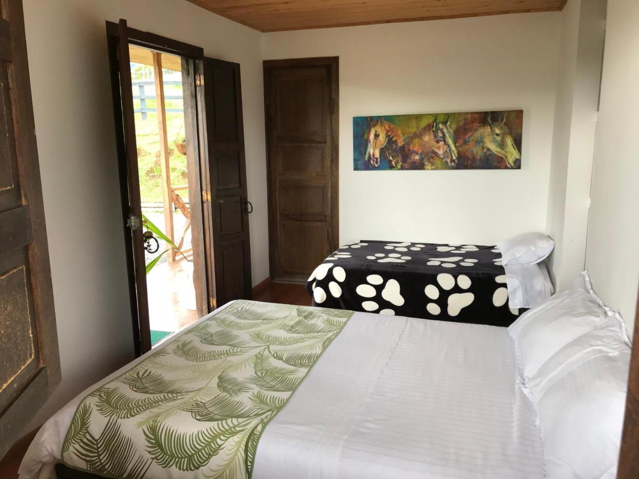 סנטה רוזה דה כבאל Hotel Bariloche מראה חיצוני תמונה