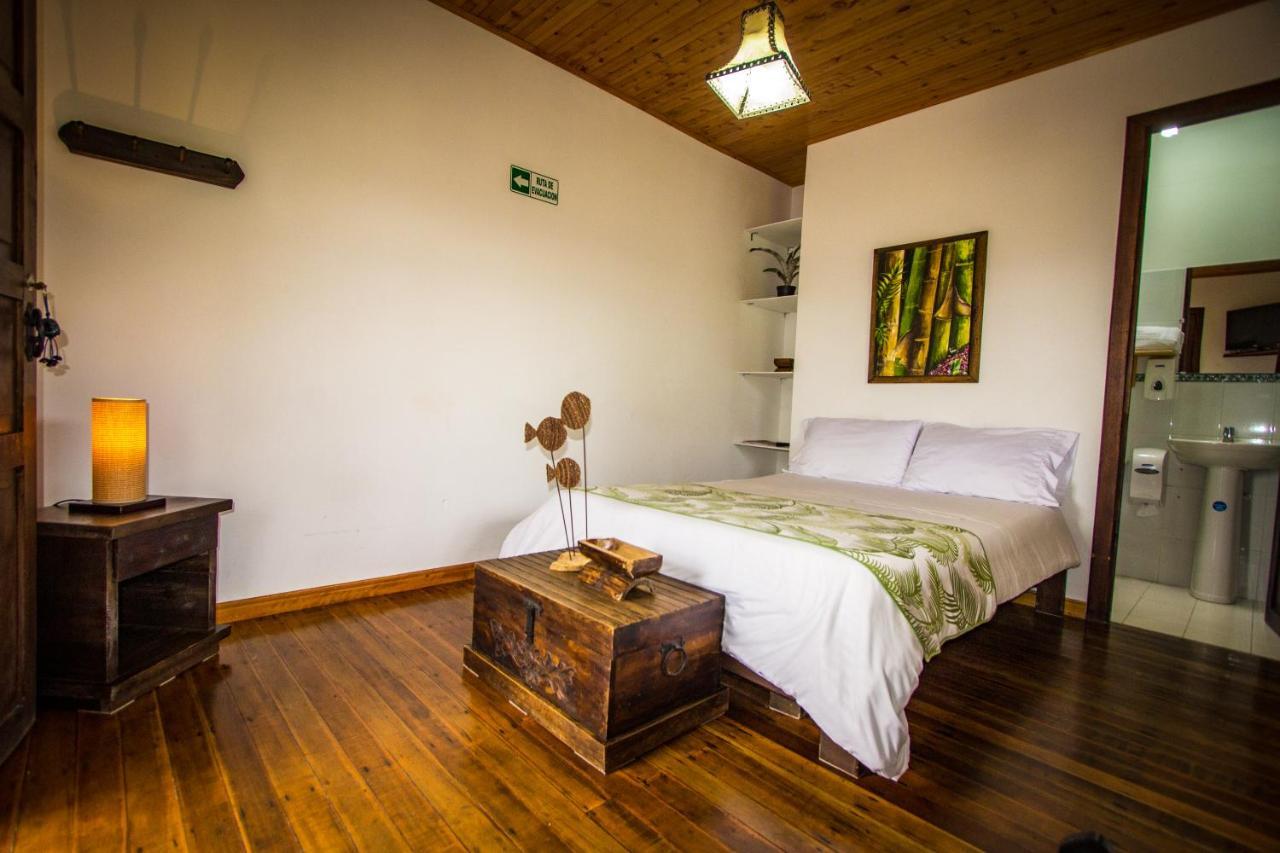 סנטה רוזה דה כבאל Hotel Bariloche מראה חיצוני תמונה